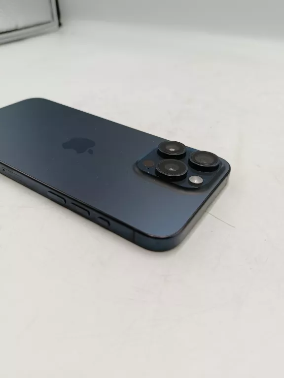 TELEFON APPLE IPHONE 15 PRO MAX 256GB BATERIE 100%, BDB!!!!