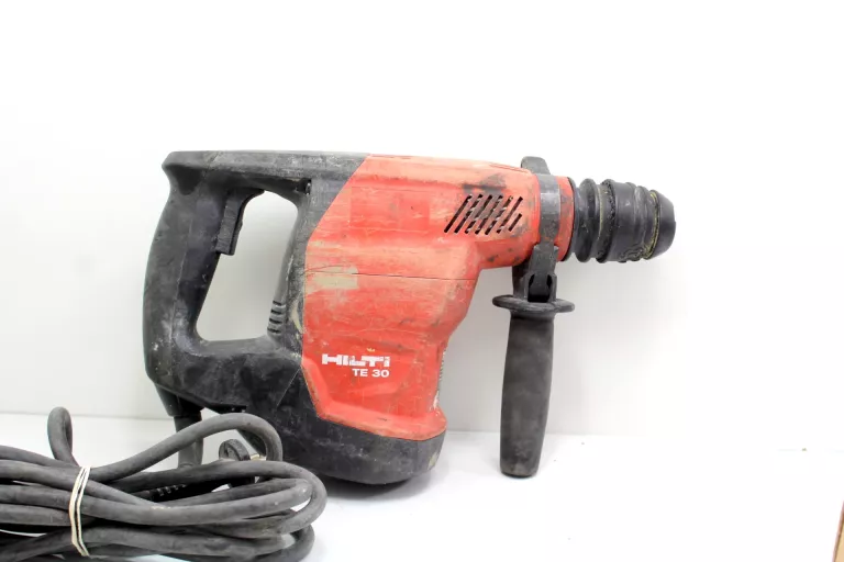 MŁOTOWIERTARKA HILTI TE 30