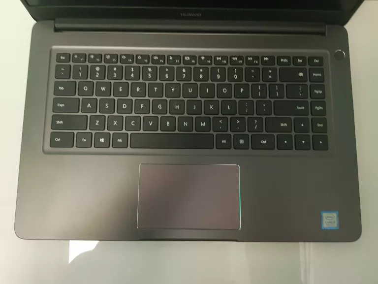 LAPTOP HUAWEI MATE D MRC-W50 I5/8GB 128SSD 1TB HDD NVIDIA POLECAM!