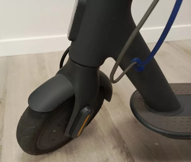 HULAJNOGA ELEKTRYCZNA XIAOMI ELECTRIC SCOOTER 3