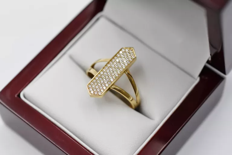 ZŁOTY PIERŚCIONEK DŁUGI Z KAMIENIAMI [585] 3,02G R25