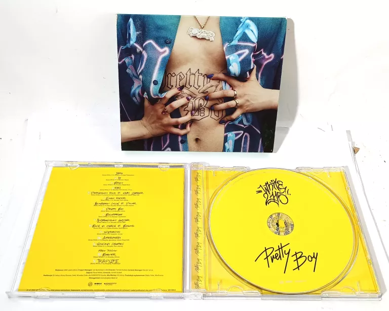 CD WHITE 2115 PRETTY BOY