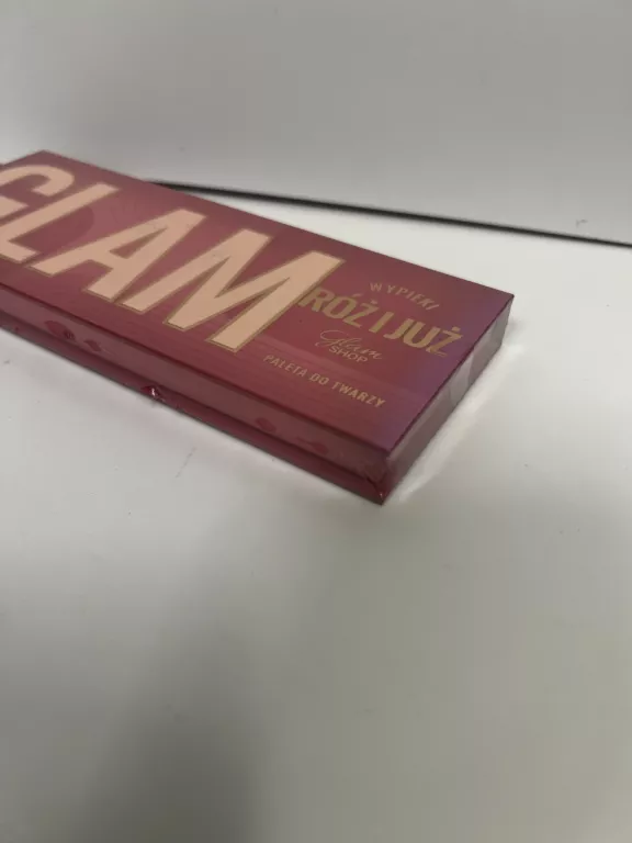 PALETA DO MODELOWANIA TWARZY GLAM SHOP - RÓŻ I JUŻ OKAZJA!
