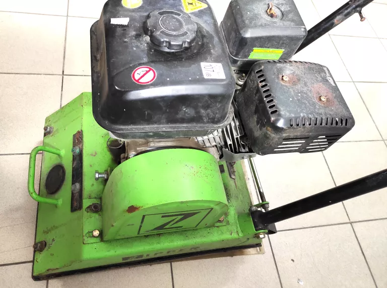ZAGĘSZCZARKA UBIJAK ZIPPER RPE90 90KG GRUNTU DO KOSTKI USZKODZONY GAZNIK