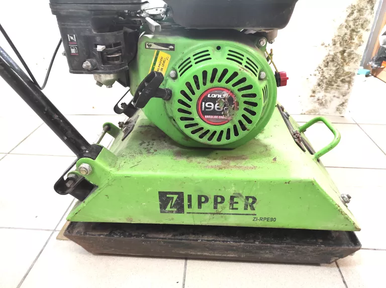 ZAGĘSZCZARKA UBIJAK ZIPPER RPE90 90KG GRUNTU DO KOSTKI USZKODZONY GAZNIK
