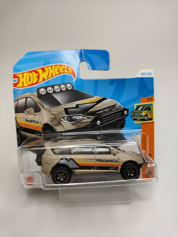 HOT WHEELS CHRYSLER PACIFICA HW VANS HTB93 NIEOTWIERANE