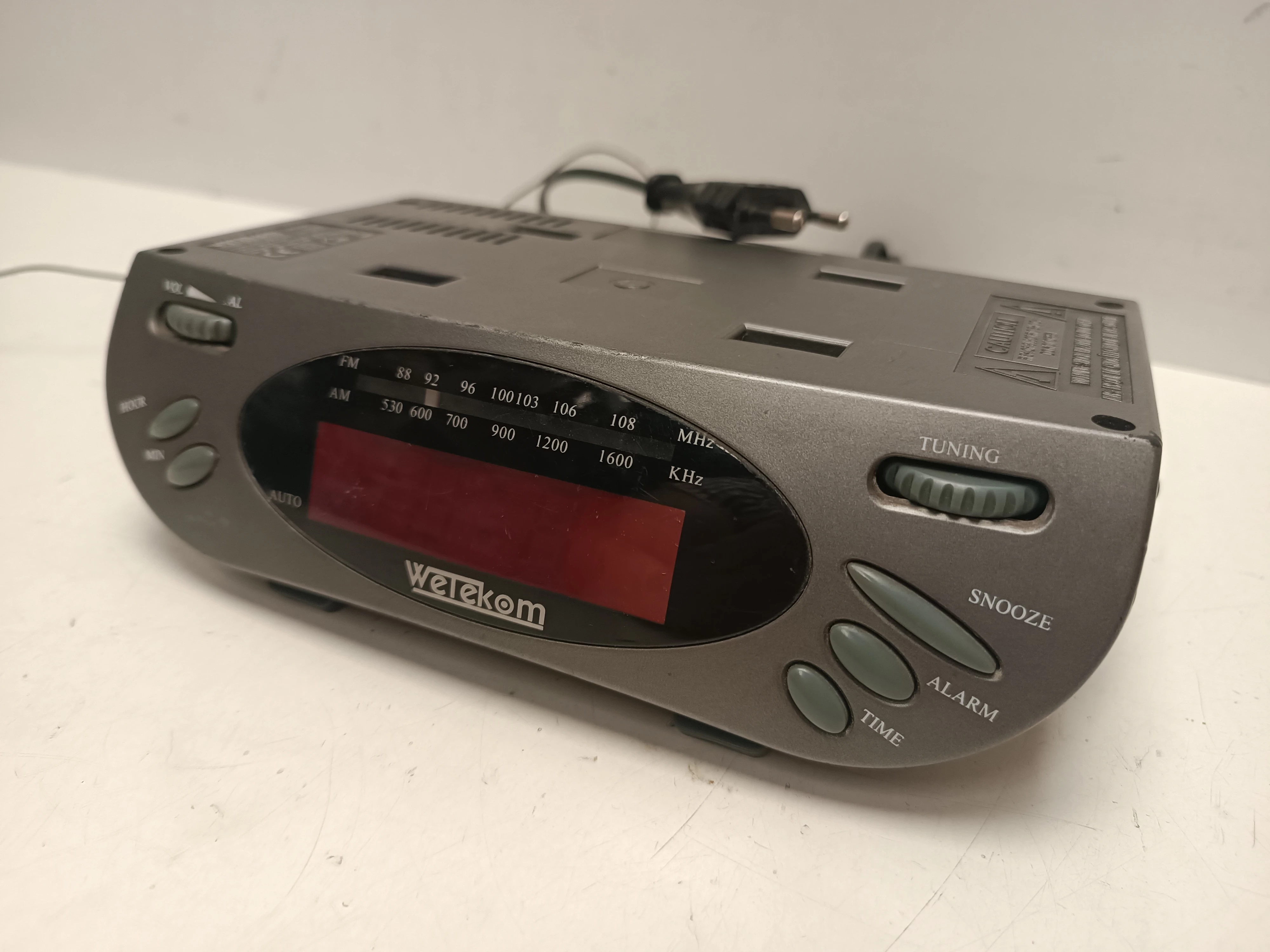 radiobudzik-wetekom-ean-gtin-8715693334906