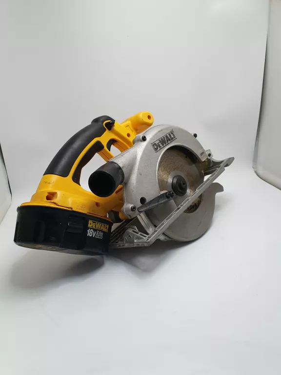 pila-tarczowa-dewalt-dc390-akumulatorowa-srednica-otworu-pily-20