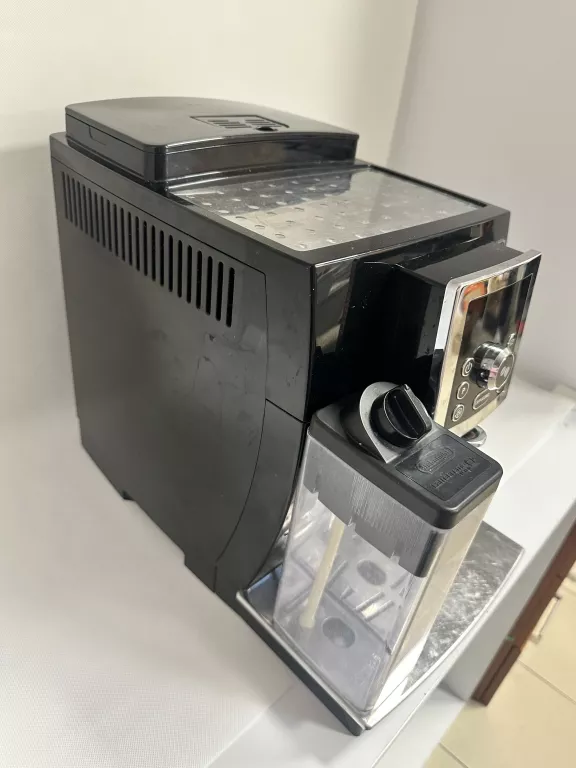 EKSPRES CIŚNIENIOWY DELONGHI ECAM 23.460B
