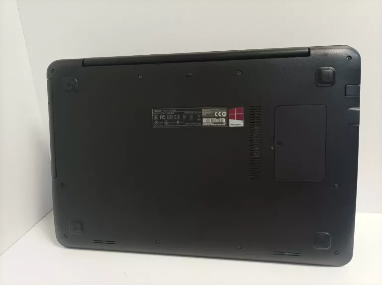 laptop-asus-k555l-4-gb-intel-core-i3-ladowarka-pojemnosc-dysku-1000