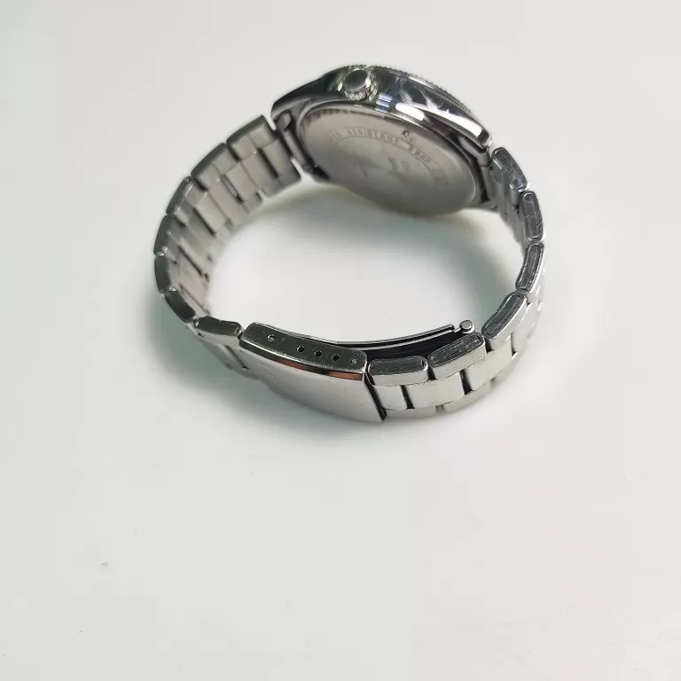 ZEGAREK CASIO 2784