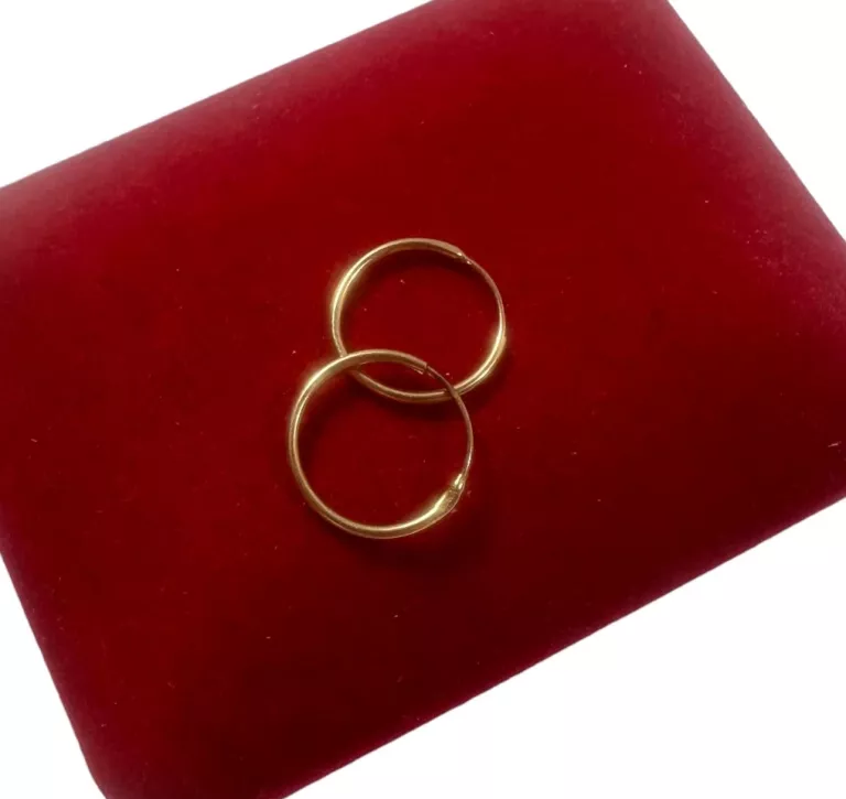 delikatne-kolczyki-kolka-proby-583-modlinska-1a-nowy-dwor-maz-sj