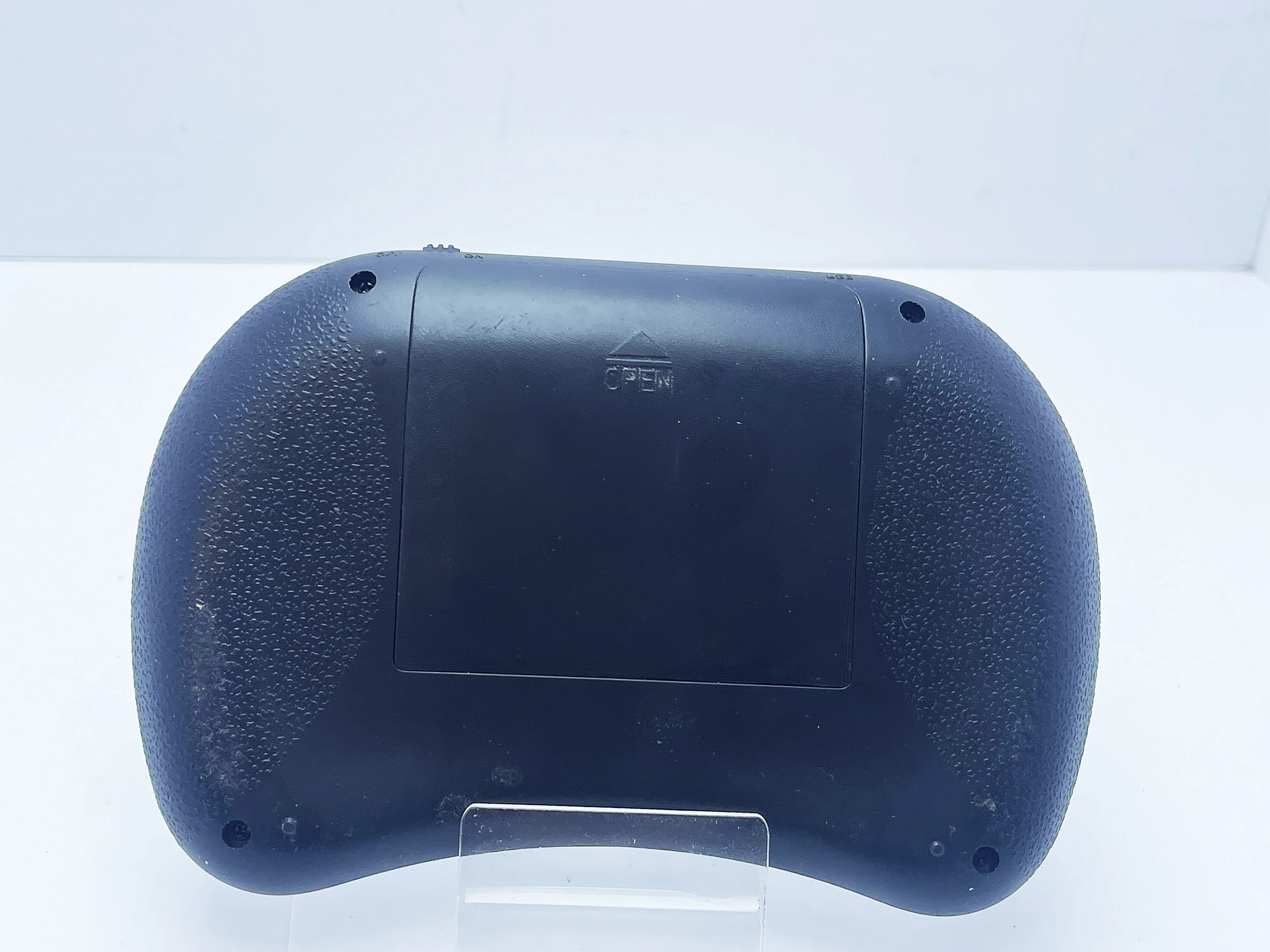 klawiatura-bezprzewodowa-pilot-myszka-touchpad-do-telewizora-i8-smart-tv-typ-klawiatury-membranowa