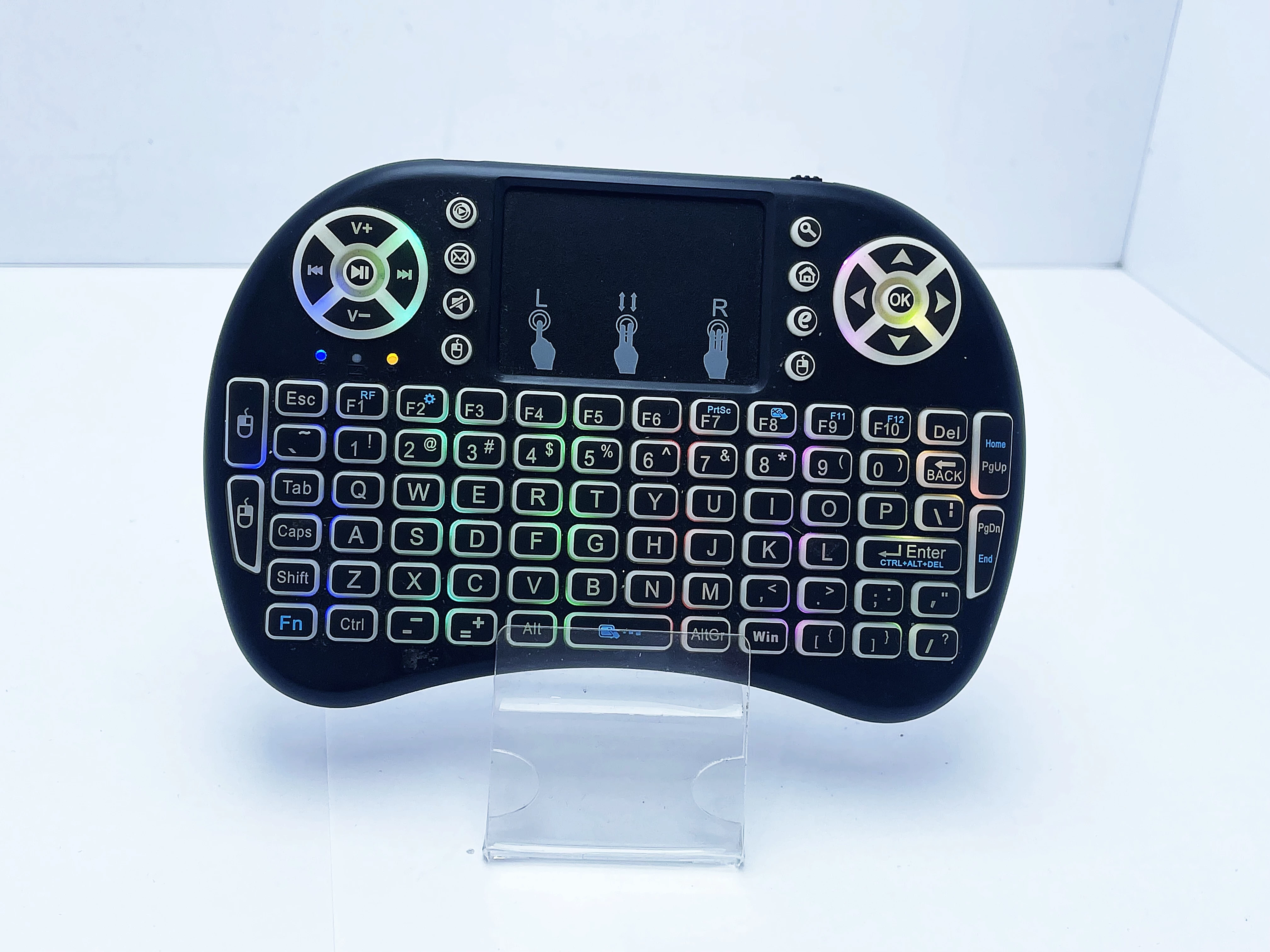 klawiatura-bezprzewodowa-pilot-myszka-touchpad-do-telewizora-i8-smart-tv-interfejs-usb-radio-24-ghz