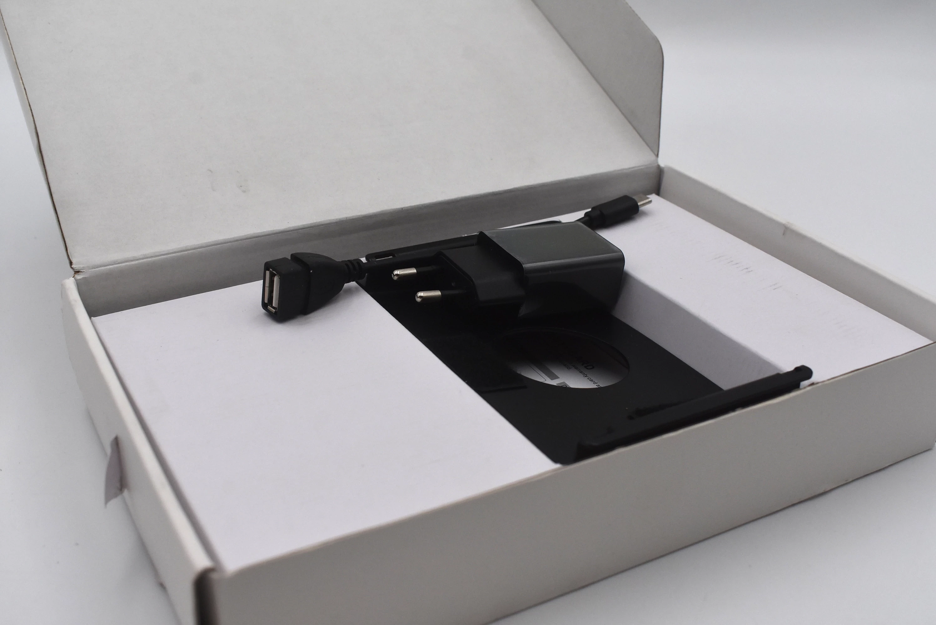 robot-do-tenisa-stolowego-butterfly-amicus-prime-kod-producenta-amicus-prime