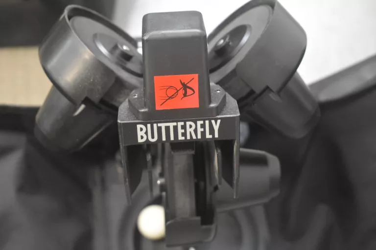 ROBOT DO TENISA STOŁOWEGO BUTTERFLY AMICUS PRIME