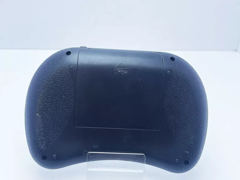 klawiatura-bezprzewodowa-pilot-myszka-touchpad-do-telewizora-i8-smart-tv-typ-klawiatury-membranowa