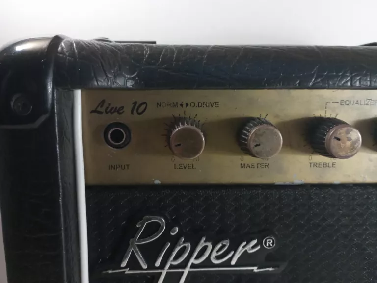 PIECYK / WZMACNIACZ RIPPER LIVE 10