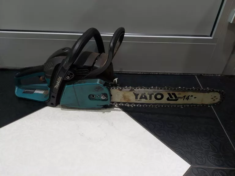 PIŁA SPALINOWA MAKITA EA3200S CZYTAJ OPIS!!!!