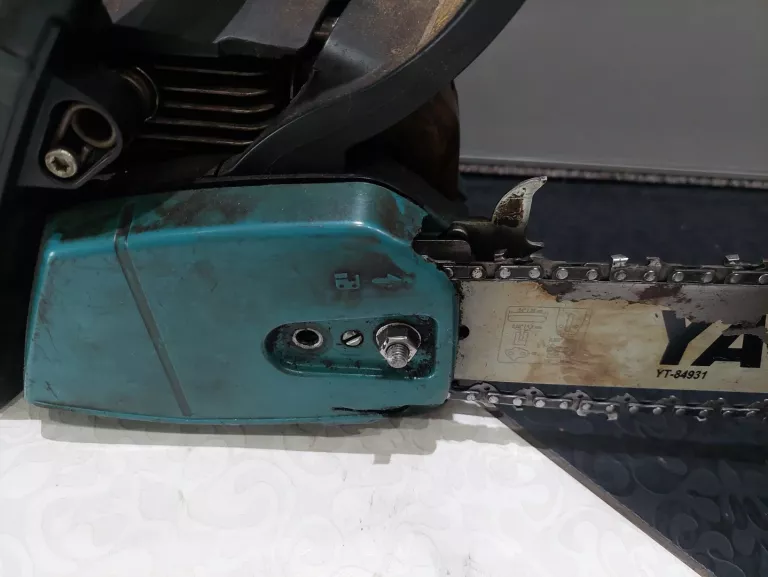 PIŁA SPALINOWA MAKITA EA3200S CZYTAJ OPIS!!!!