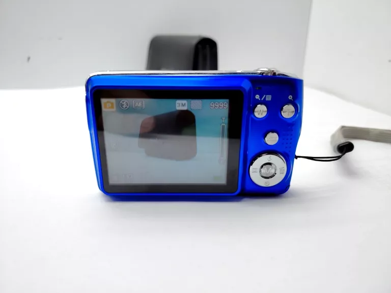 APARAT AGFAPHOTO DC8200 NIEBIESKI 18 MPX #IGŁA