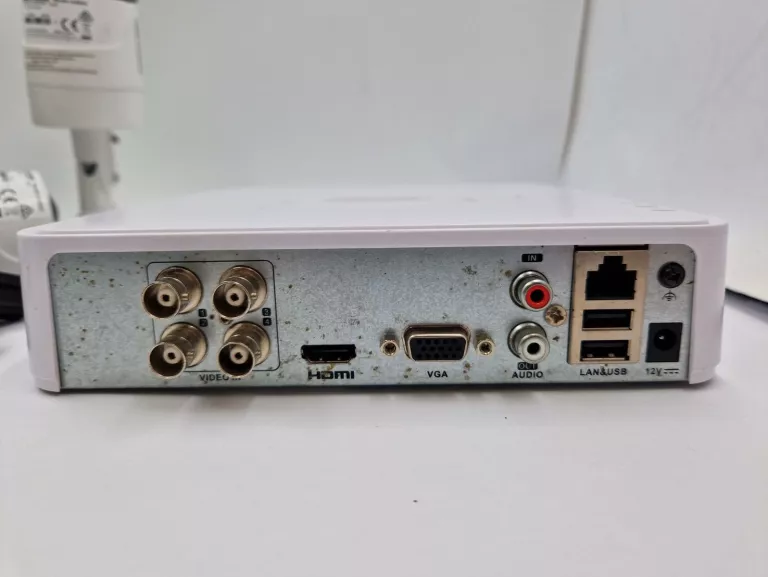 MONITORING HIKVISION REJESTRATOR DS-7104HGHI-F1(S) I 4 KAMERY DS-2CE
