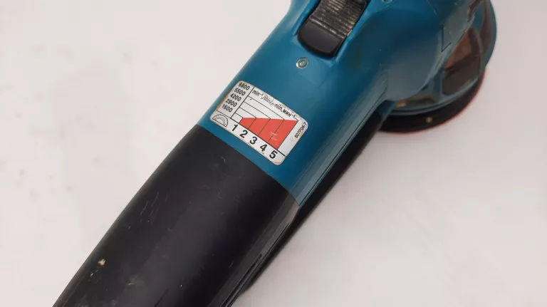 SZLIFIERKA MIMOŚRODOWA MAKITA BO6050 / 750W / *OKAZJA*