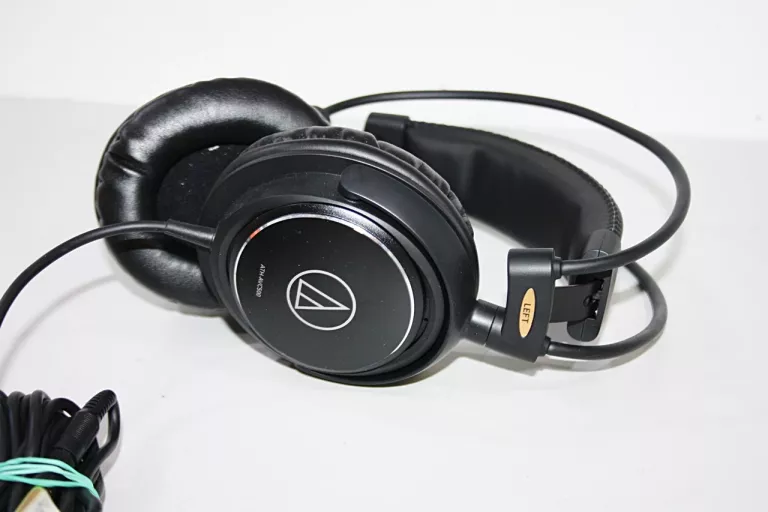 sluchawki-wokoluszne-audio-technica-ath-avc500-marka-audio-technica