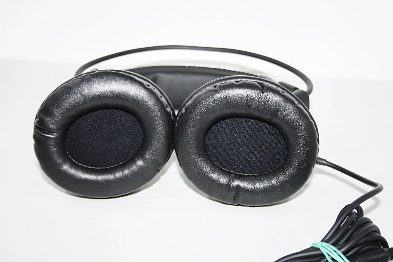 sluchawki-wokoluszne-audio-technica-ath-avc500-stan-uzywany