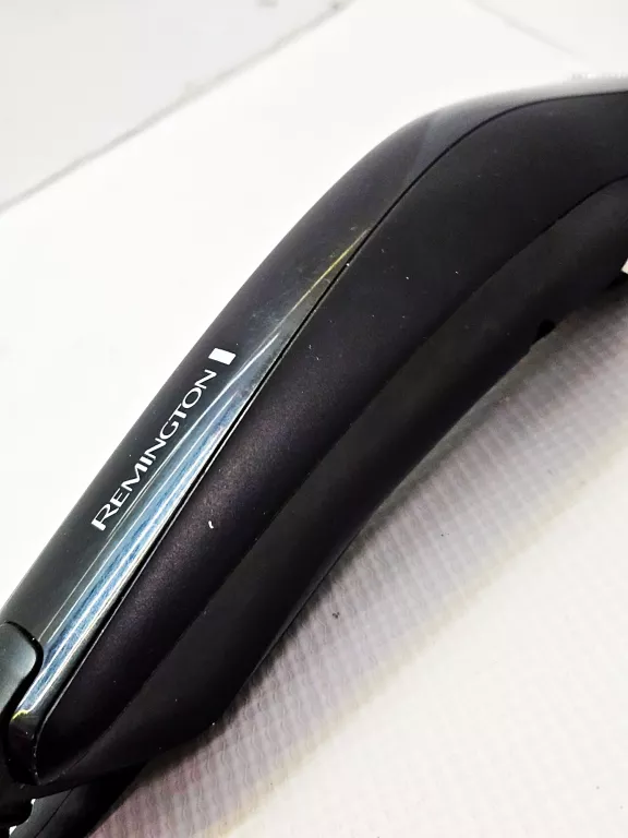 MASZYNKA DO WŁOSÓW REMINGTON HC-5030 + NAKŁADKI