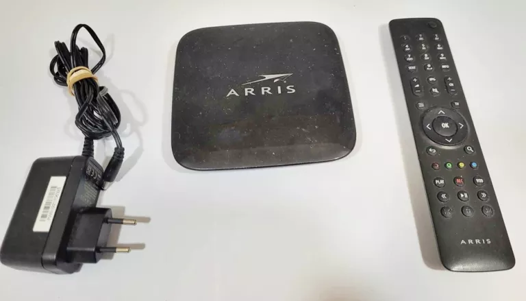 DEKODER ARRIS 1113 HD VIP1113M + PILOT + OKABLOWANIE