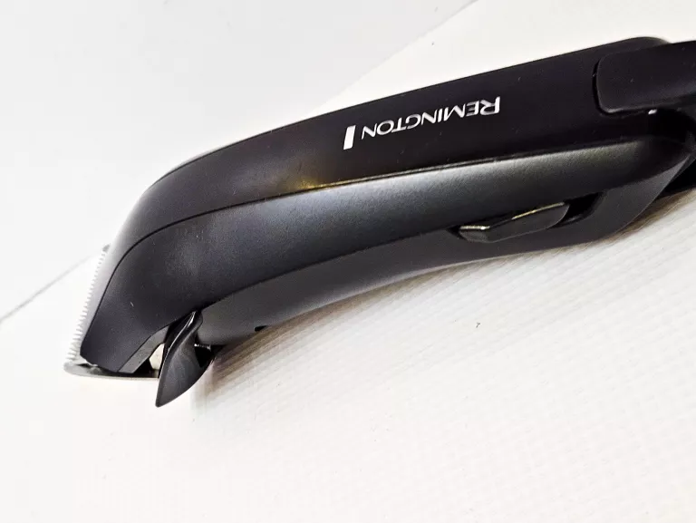 MASZYNKA DO WŁOSÓW REMINGTON HC-5030 + NAKŁADKI