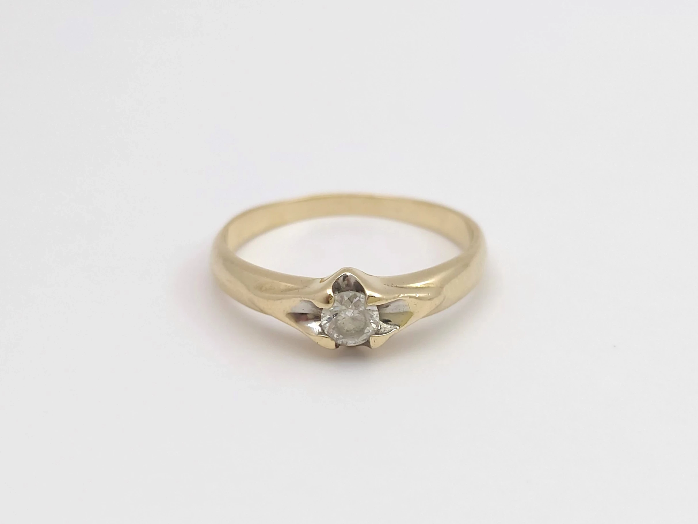 zloty-pierscionek-z-cyrkonia-585-14k-r15-260g-wlotowa-5b-krakow