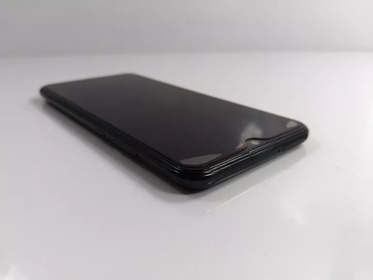 TELEFON SMARTFON HUAWEI P SMART (POT-LX1)