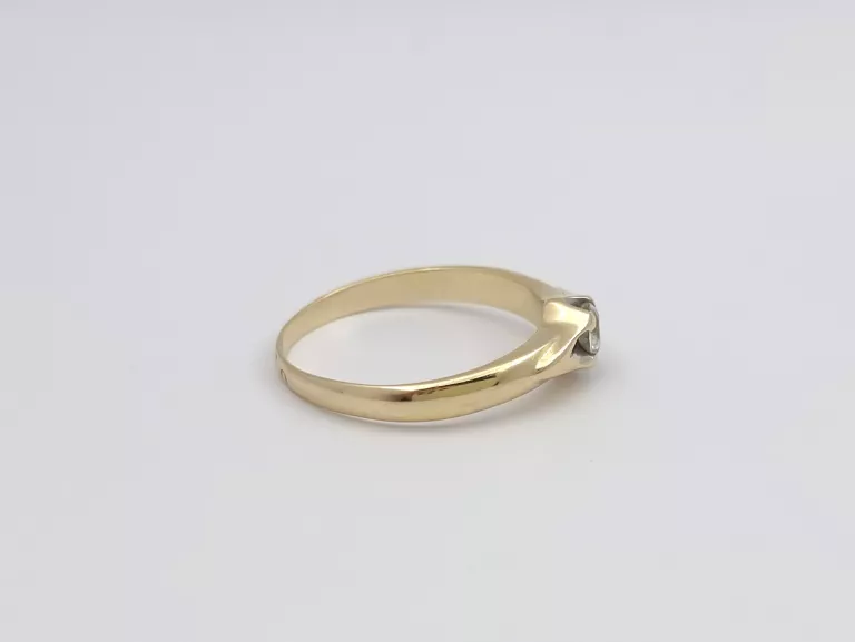 zloty-pierscionek-z-cyrkonia-585-14k-r15-260g-kolor-249512-1647429