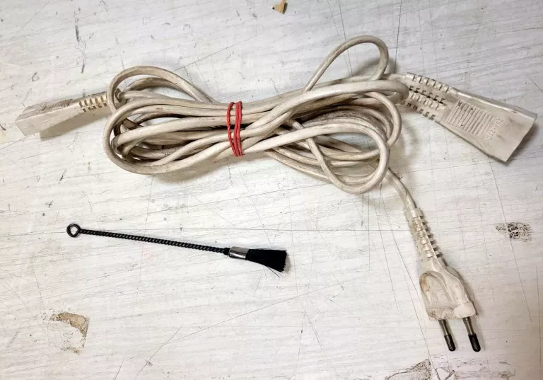 maszyna-do-szycia-veritas-tur-2-okazja-kolor-dominujacy-129357-8