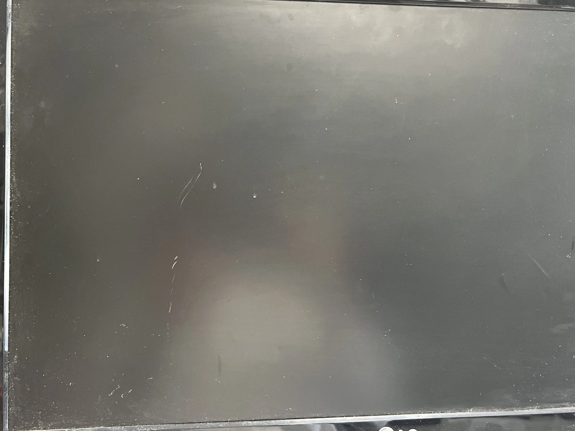 monitor-lg-flatron-e2260v-pn-stan-11323-2