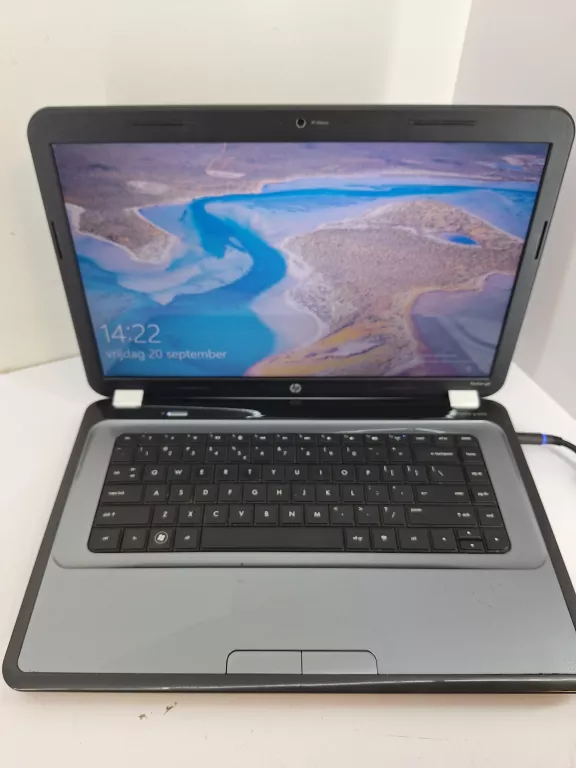 LAPTOP HP 210 750 GB 4 RAM