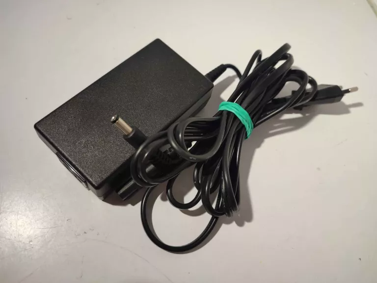 ZESTAW KIEROWNICA LOGITECH G29 + SKRZYNIA ZMIANY BIEGÓW + HAMULEC RĘCZNY