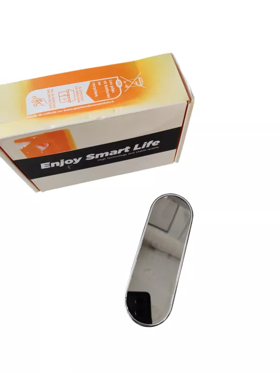 ZEGAREK Z KAMERA SZPIEGOWSKA AUTHENTIC