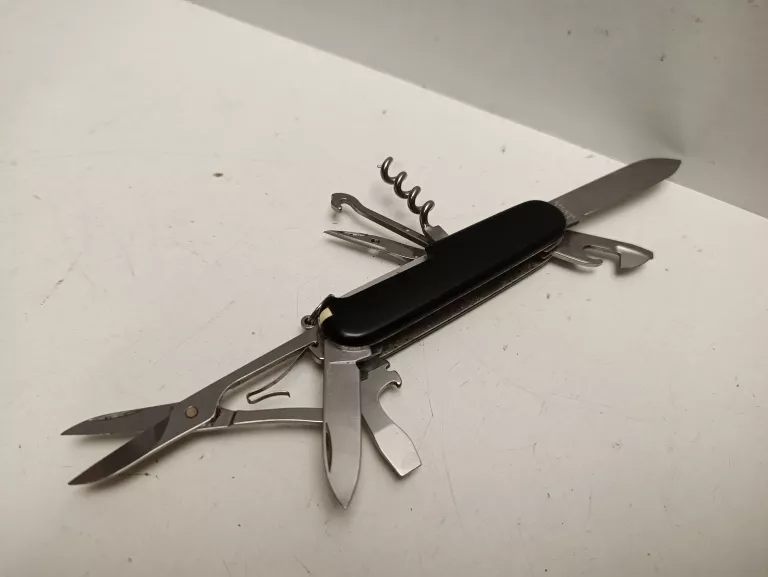 SCYZORYK NÓŻ VICTORINOX CLIMBER CZARNY