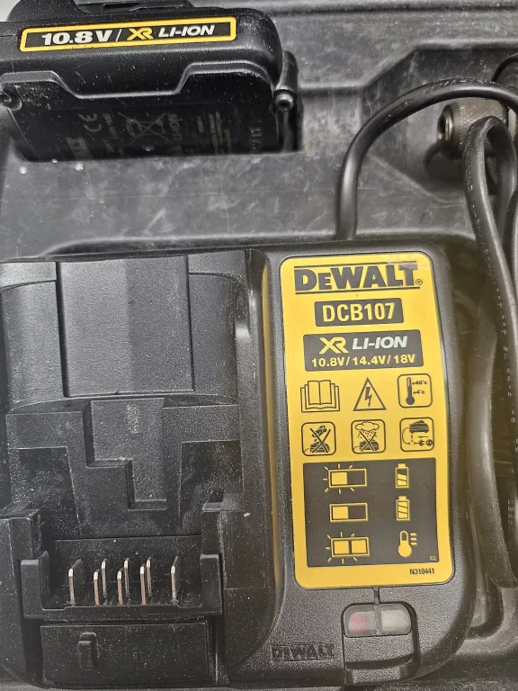 WKRĘTARKA DEWALT DCF 610