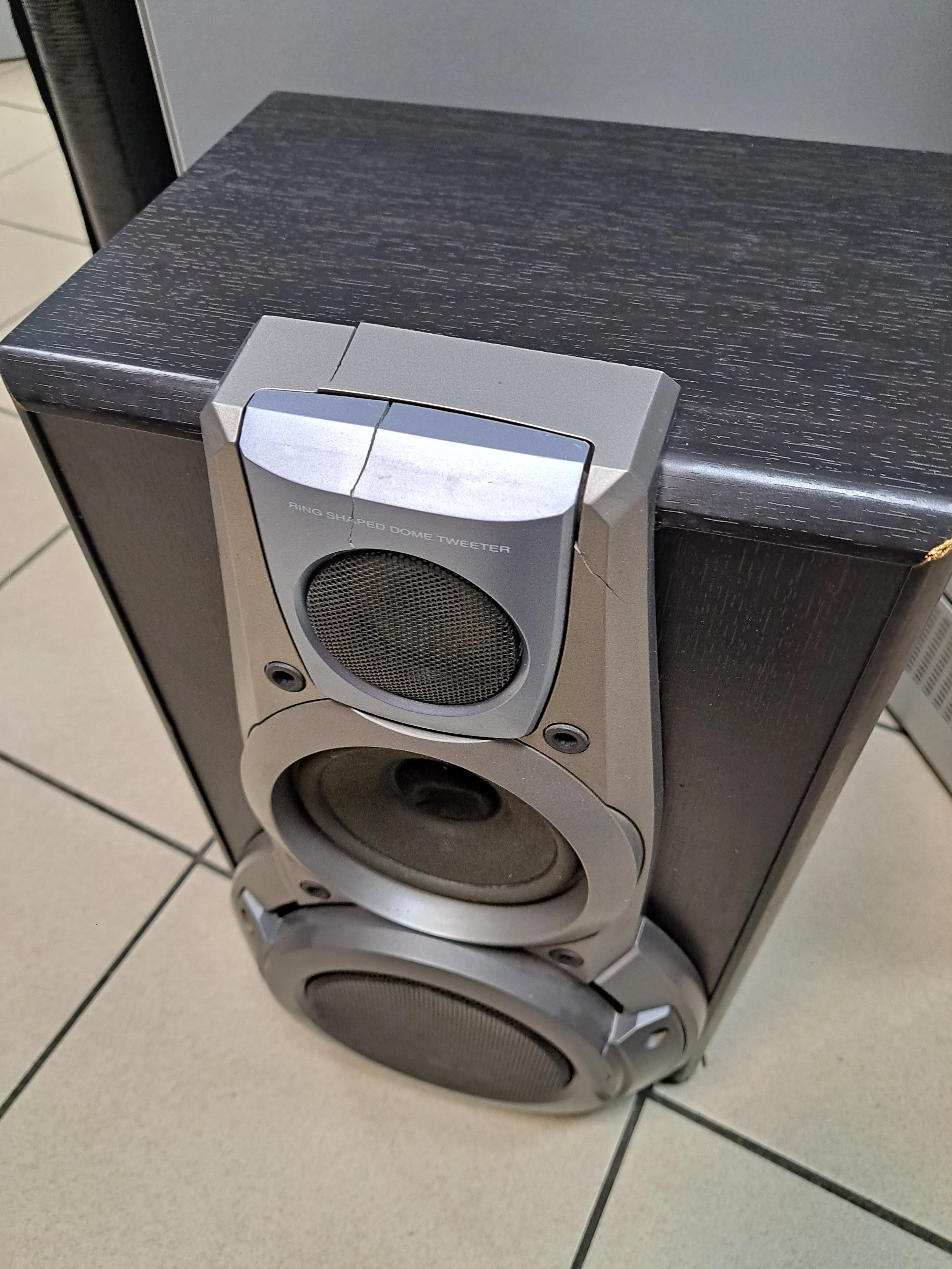 wieza-technics-sc-eh760-glosniki-uszkodzona-na-czesci-ean-gtin-5052619250418