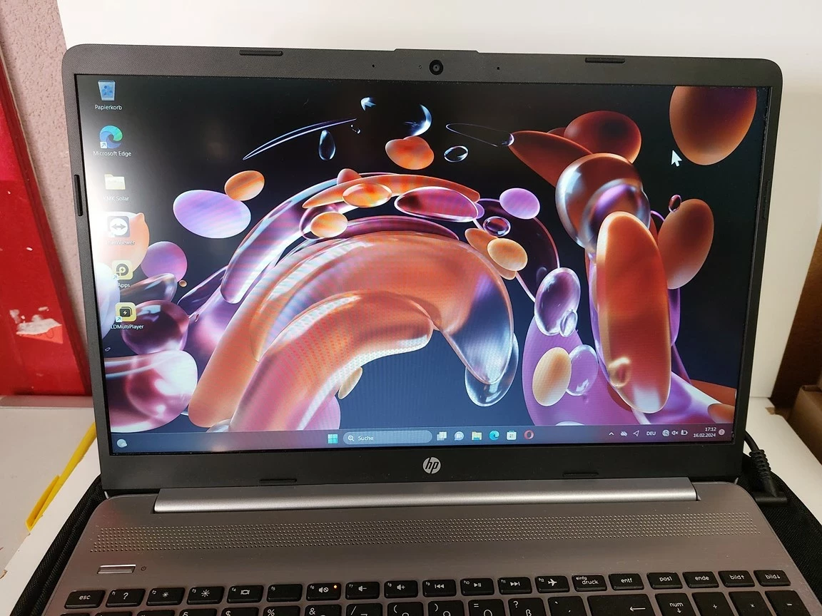 laptop-hp-250-g8-rtl8821ce-intel-core-silver-8gb-ram480-gb-model-255-g8