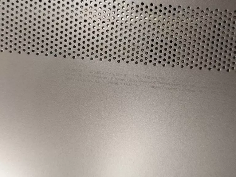 laptop-hp-250-g8-rtl8821ce-intel-core-silver-8gb-ram480-gb-rozdzielczosc-px-4474-90