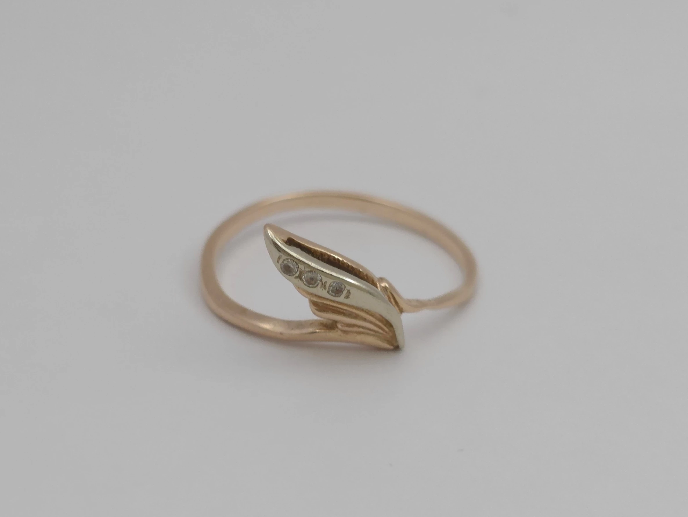 zloty-pierscionek-585-14k-r17-170g-kolor-dominujacy-205826-225106