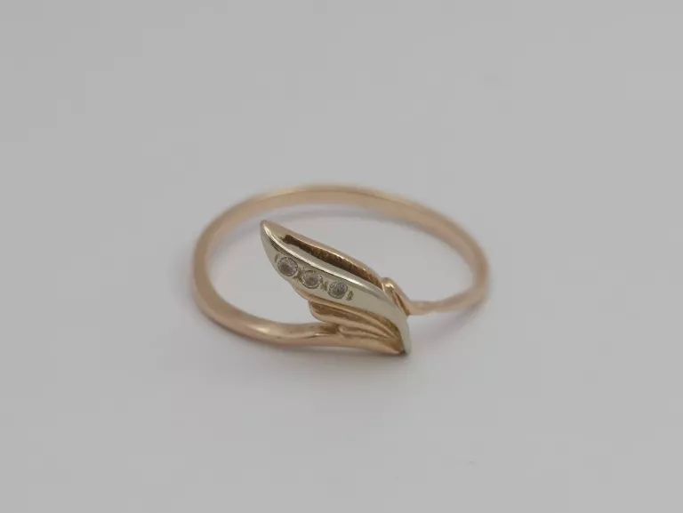 ZŁOTY PIERŚCIONEK - 585 14K R.17 1,70G