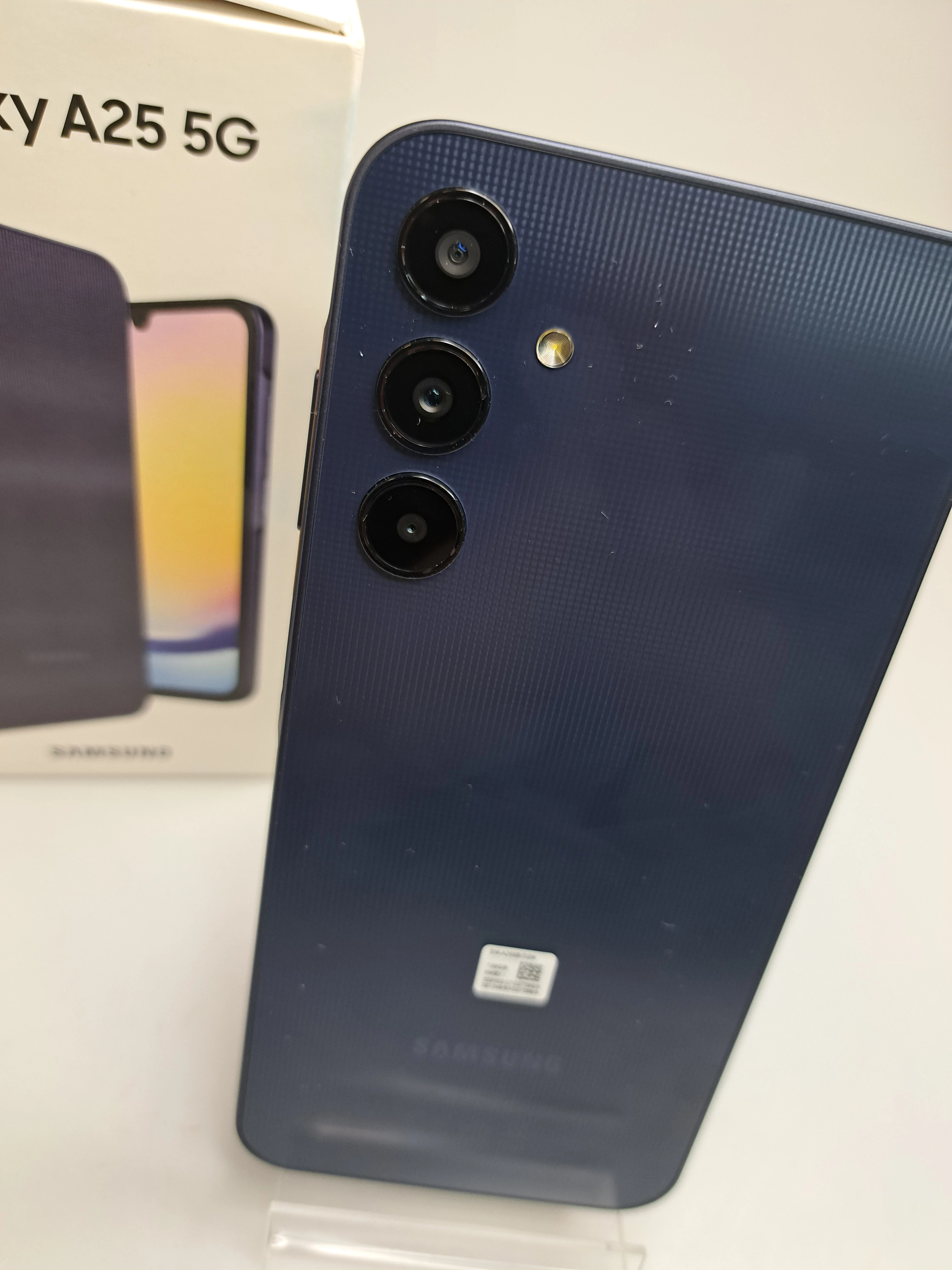 telefon-samsung-galaxy-a25-5g-6128-gb-komplet-kod-producenta-sm-a256bzkdeue