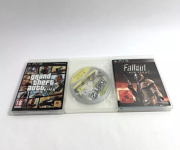 konsola-ps3-cech-3004a-pad-kamerka-3-gry-ean-gtin-711719181385