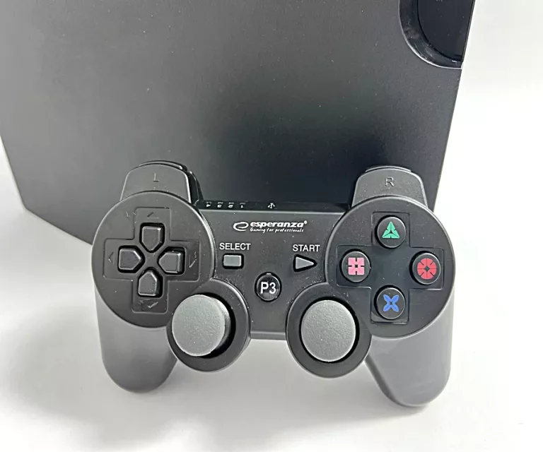 konsola-ps3-cech-3004a-pad-kamerka-3-gry-stan-11323-2